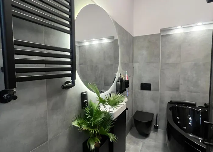 Apartamento Loft W Centrum Z Jacuzzi *