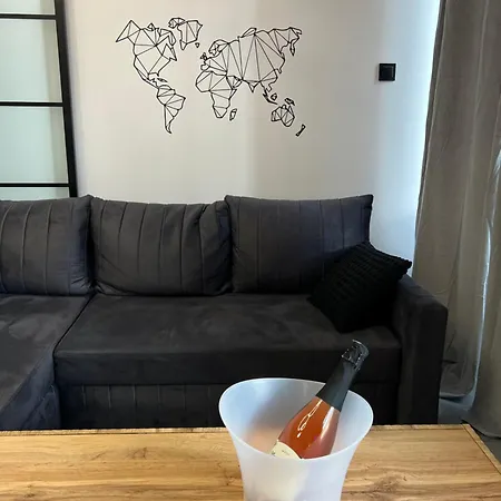 Loft W Centrum Z Jacuzzi Apartment *