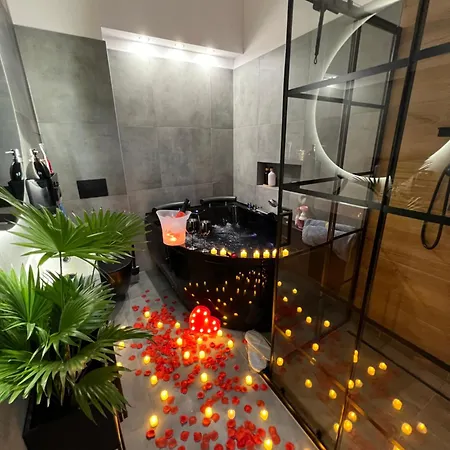 Loft W Centrum Z Jacuzzi Apartamento Wrocław