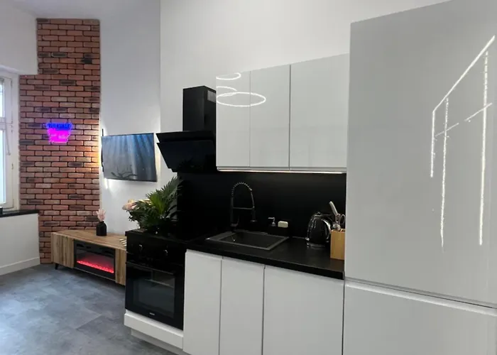 Loft W Centrum Z Jacuzzi Апартаменты